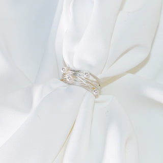 Silver Plated Pearl Wrap Ring – Elegant Multi-Layer Wire Design