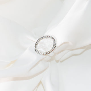 White Mother-of-Pearl Oval Ring with Silver Plating