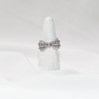 Silver Grey Pearl Bow Ring – Elegant Crystal Bowknot Adjustable Ring for Women
