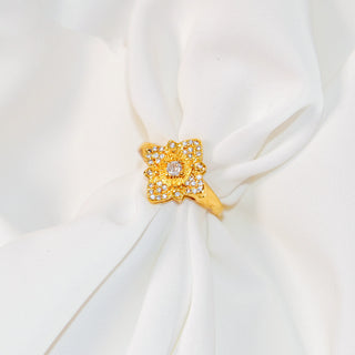 Pinwheel Bloom Crystal Statement Ring – Gold Tone