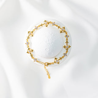 Golden Iris Cross Bracelet – Vintage French-Style Filigree