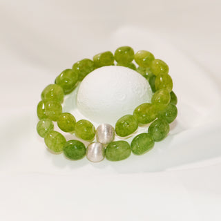 Avocado Green Jade Beaded Bracelet with Sterling Silver Accent – Elastic Gemstone Bracelet 15cm 17cm