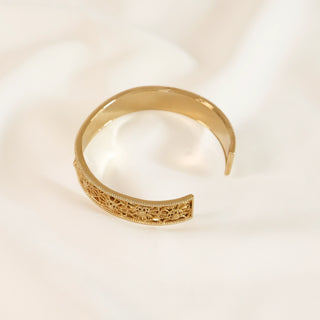 Antique Gold Floral Filigree Open Cuff Bracelet