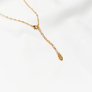Vintage Freshwater Pearl Rose Necklace with Gold Foil Accent, Delicate Gold Chain Minimalist Elegant Jewelry Gift for Women