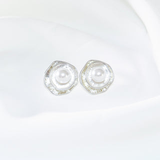 Matte Pearl Stud Earrings in 925 Sterling Silver – Elegant Layered Petal Design