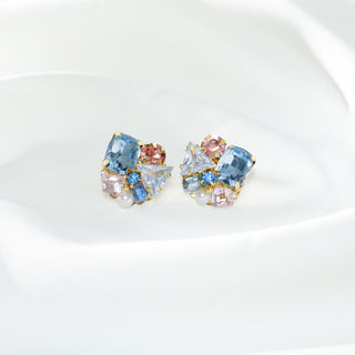 Elegant Crystal Flower Stud Earrings in Gold Tone
