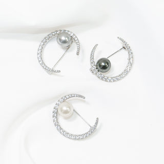 Moon Brooch with Pearl & Zircon – Vintage Silver Pin