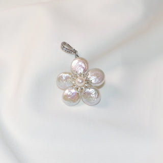 Freshwater Baroque Pearl Flower Pendant with Crystal Detail