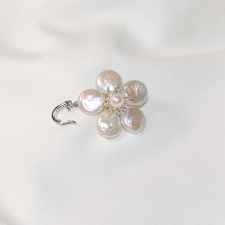 Freshwater Baroque Pearl Flower Pendant with Crystal Detail