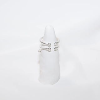 Matte Silver Ribbon Ring – Elegant Adjustable