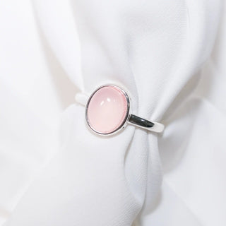 Pink Quartz Ring in 925 Sterling Silver – Minimalist Oval Stone