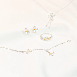 Prue White Gardenia Flower 925 Sterling Silver Jewelry